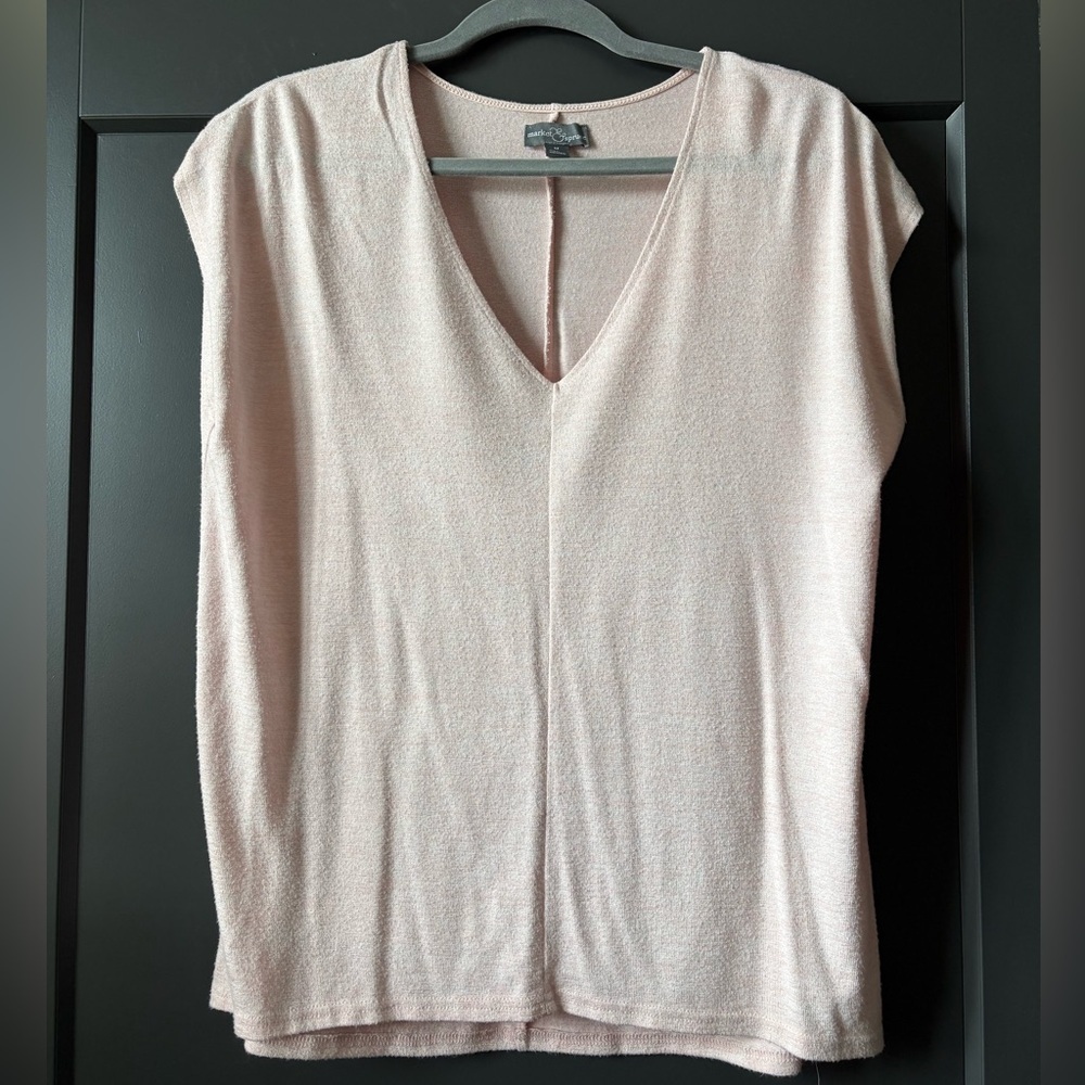 Market & Spruce Light Pink V-Neck Blouse